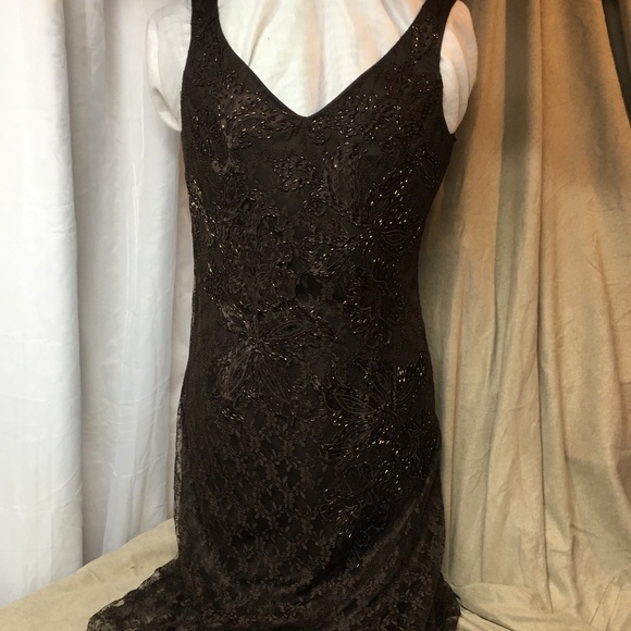 Karen Miller New York-Beaded Mother’s gown size 12 - Picture 4 of 14